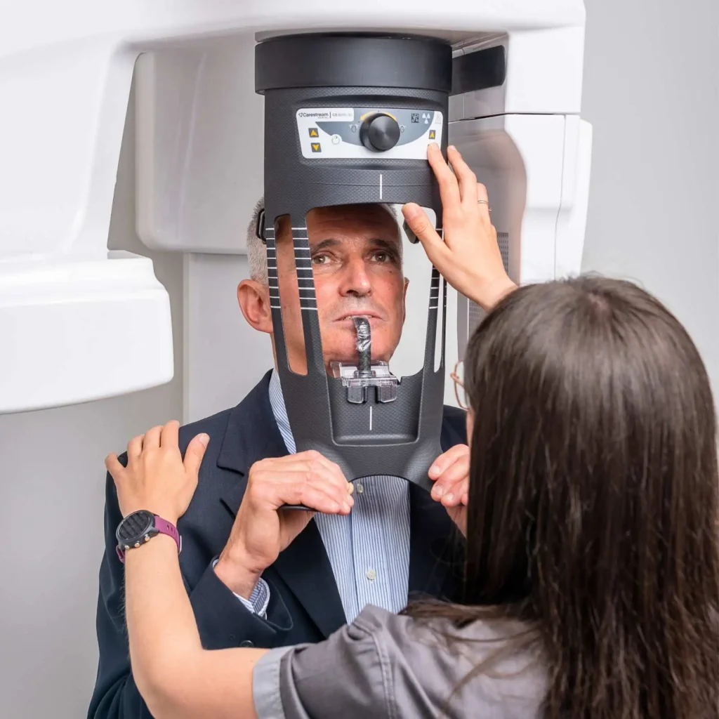 Implantologia 7 MGO Odontoiatria