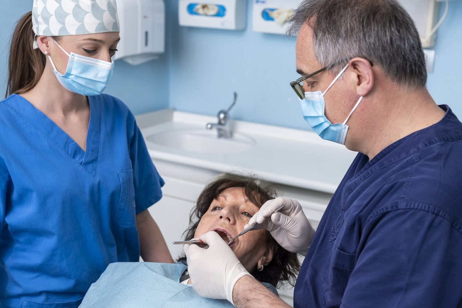 Impianti a carico imemdiato Gallo - studio dentistico a Saluzzo - impianto dentale a Saluzzo
