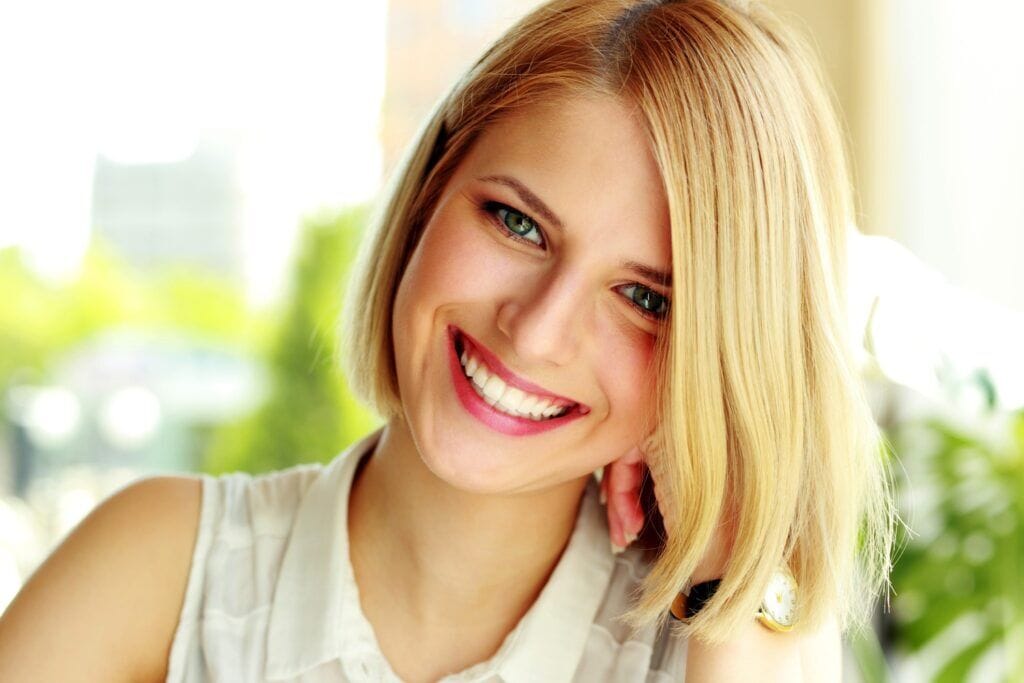 Il controllo dal dentista dopo l'Estate: Tre Motivi Imperdibili per Consultare il Tuo Dentista 1 Pulizia odontoiatrica dopo vacanze estive - Studio Gallo